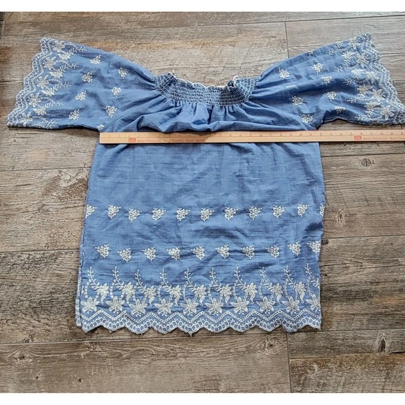 Now And Forever Chambray Off The Shoulder Tunic Size Large Blue Embroidery Boho - Picture 8 of 11
